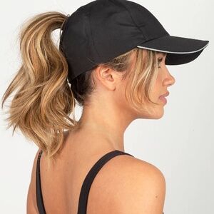 new PONYFLO NADIA PERFORMANCE ACTIVE CAP HAT Black Reflective